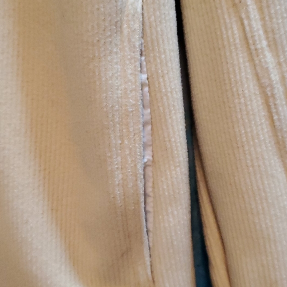 Patagonia Synchilla Creamy Yellow Jacket - Picture 5 of 11